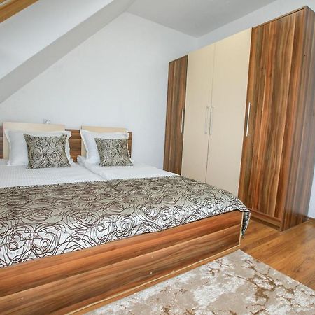 Dream Park Apartment Σαντάνσκι Εξωτερικό φωτογραφία